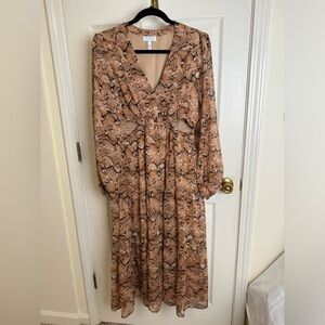 Sofia by Sofia Vergara Snake Print Long Sleeve Dress